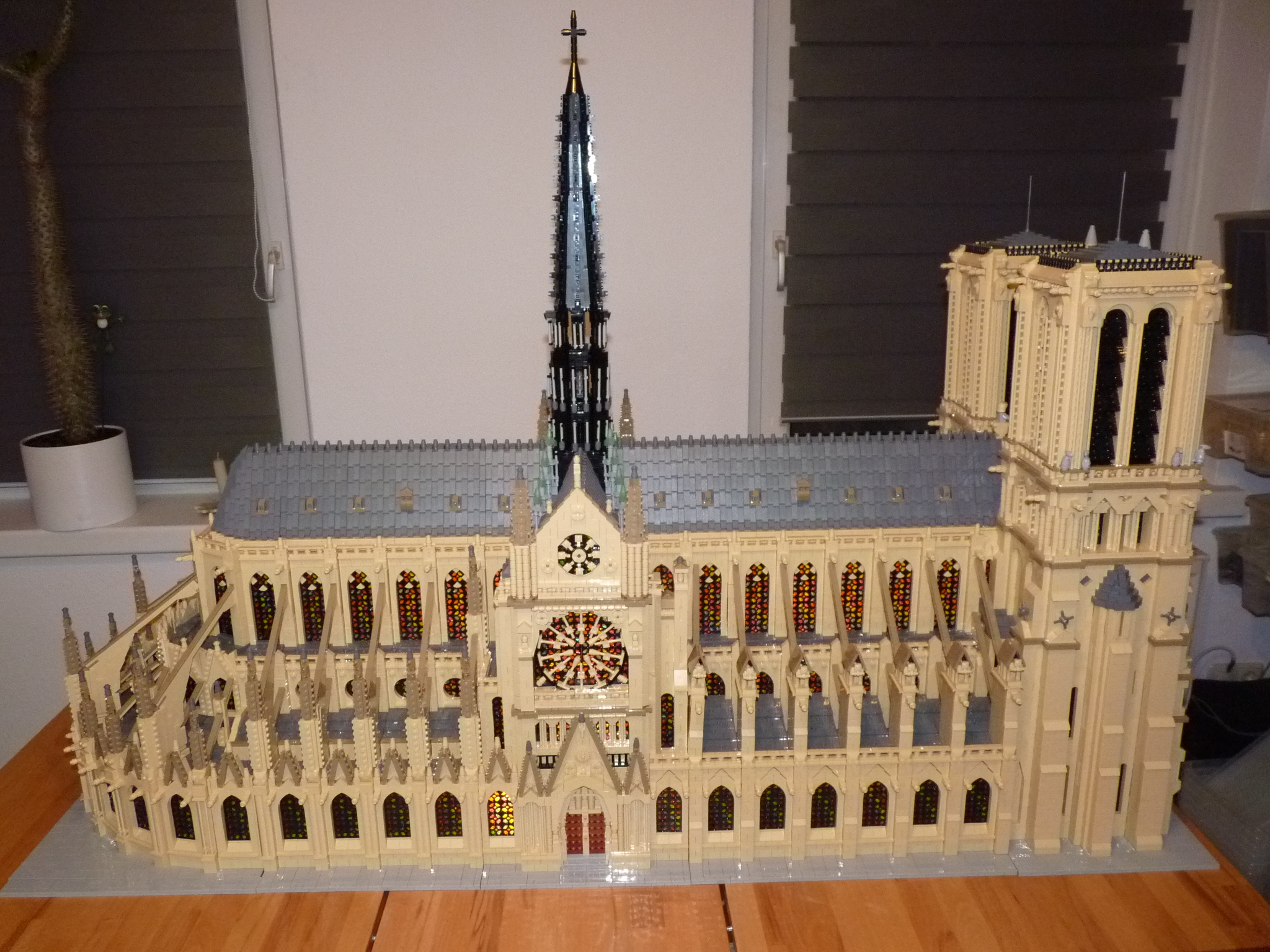 peters-lego.com - Notre Dame